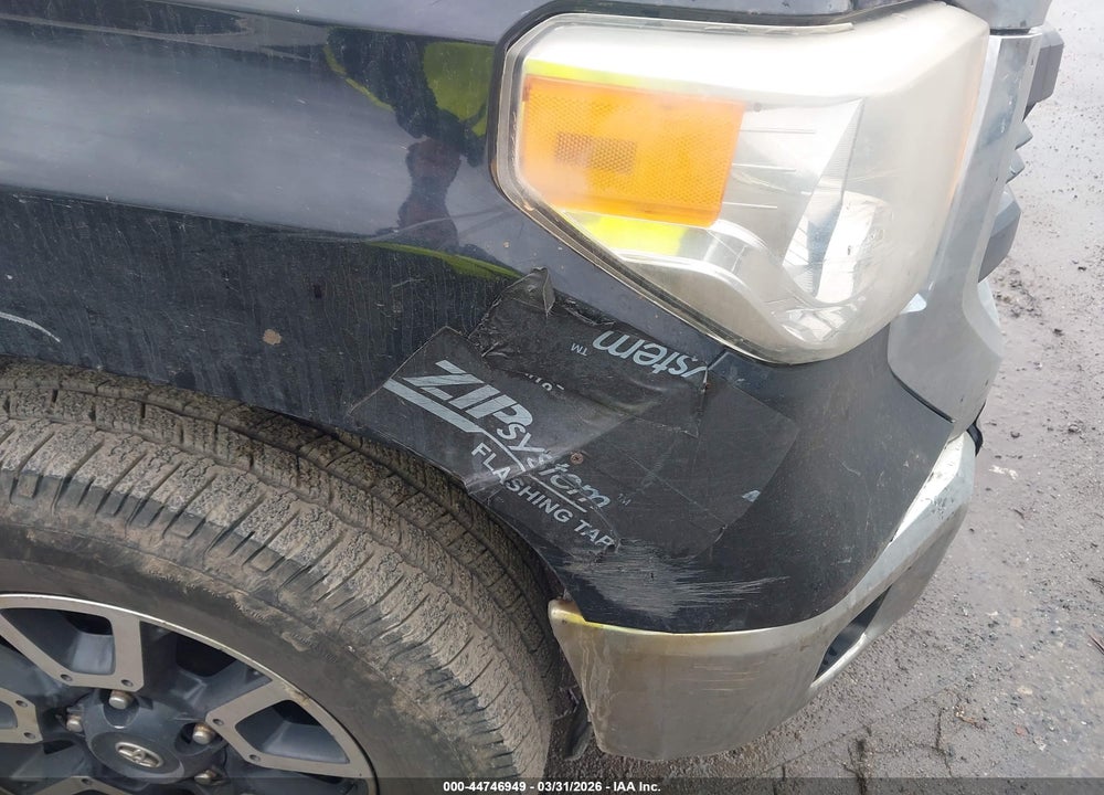 2014 TOYOTA TUNDRA SR5 5.7L V8 VIN: 5TFUY5F11EX336293