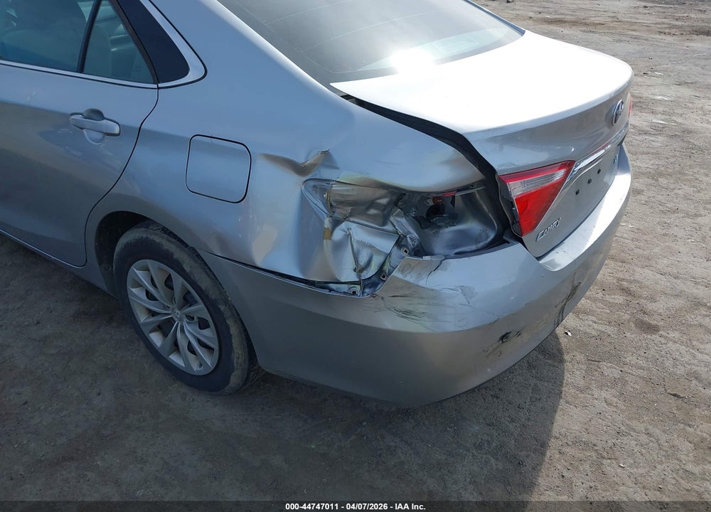 2017 TOYOTA CAMRY LE VIN: 4T1BF1FK7HU377964