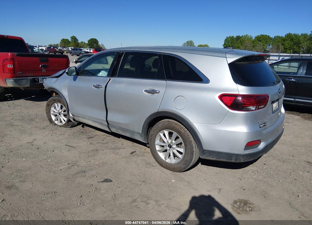 2019 KIA SORENTO 2.4L LX VIN: 5XYPG4A35KG576769