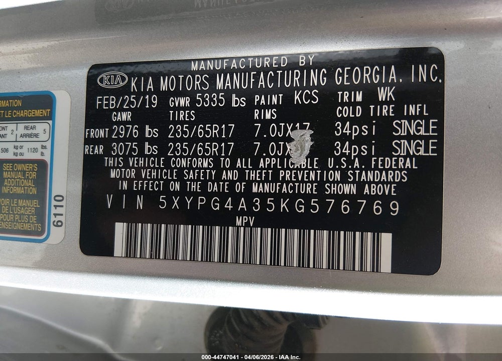 2019 KIA SORENTO 2.4L LX VIN: 5XYPG4A35KG576769