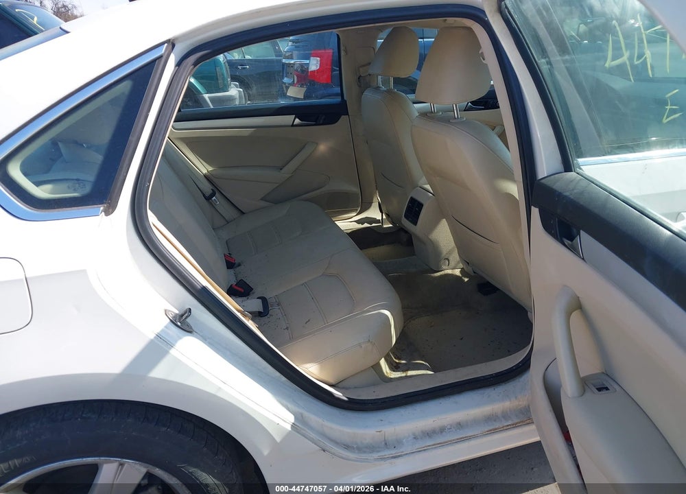 2013 VOLKSWAGEN PASSAT 2.5L SE VIN: 1VWBP7A36DC119355