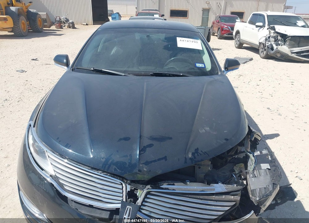 2014 LINCOLN MKZ VIN: 3LN6L2GK8ER807552