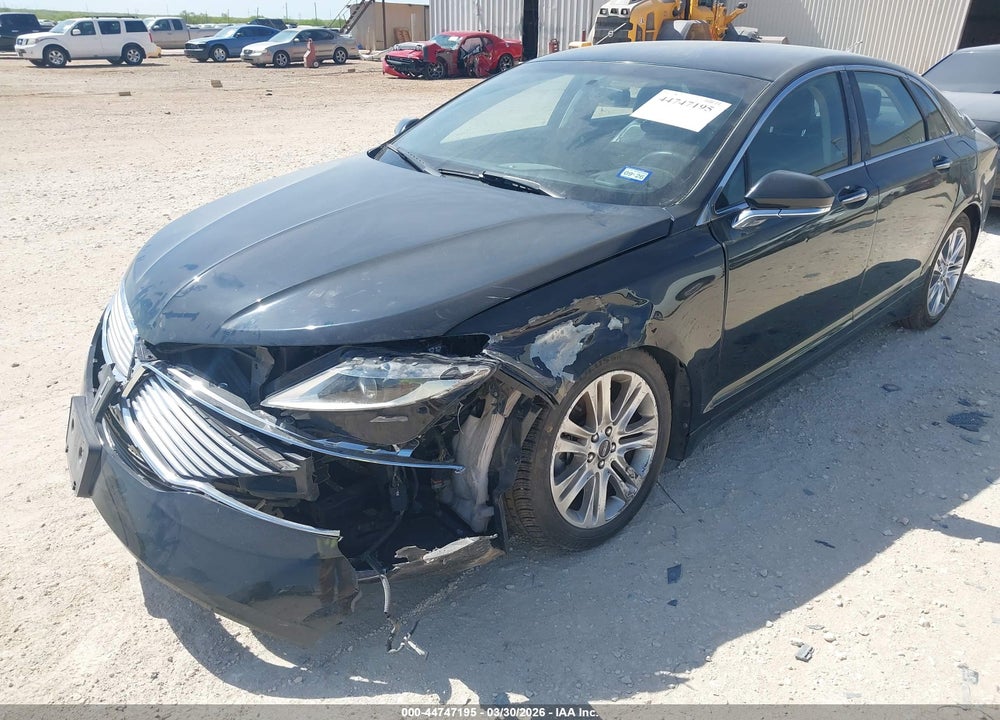 2014 LINCOLN MKZ VIN: 3LN6L2GK8ER807552