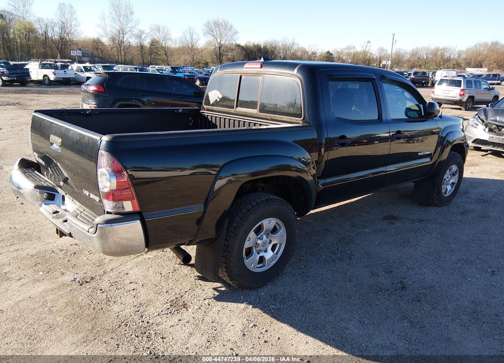 2014 TOYOTA TACOMA BASE V6 VIN: 3TMLU4EN2EM152430