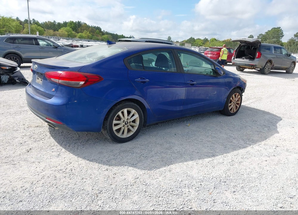 2017 KIA FORTE S VIN: 3KPFL4A78HE126095