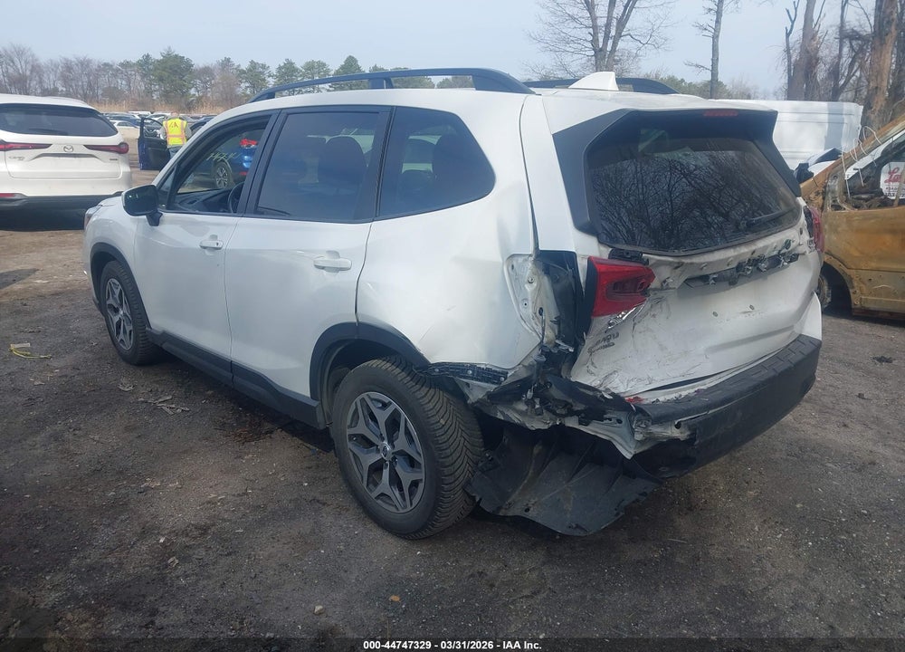 2020 SUBARU FORESTER PREMIUM VIN: JF2SKAJC5LH522857
