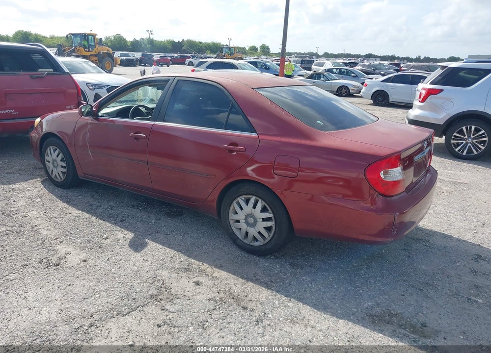 2002 TOYOTA CAMRY XLE VIN: 4T1BE32K62U065694