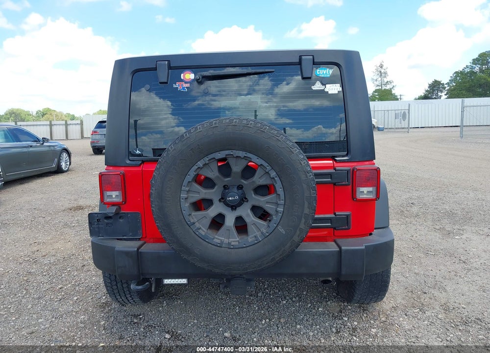 2015 JEEP WRANGLER UNLIMITED SPORT VIN: 1C4BJWDG4FL754204