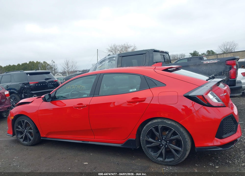 2019 HONDA CIVIC SPORT TOURING VIN: SHHFK7H90KU421378
