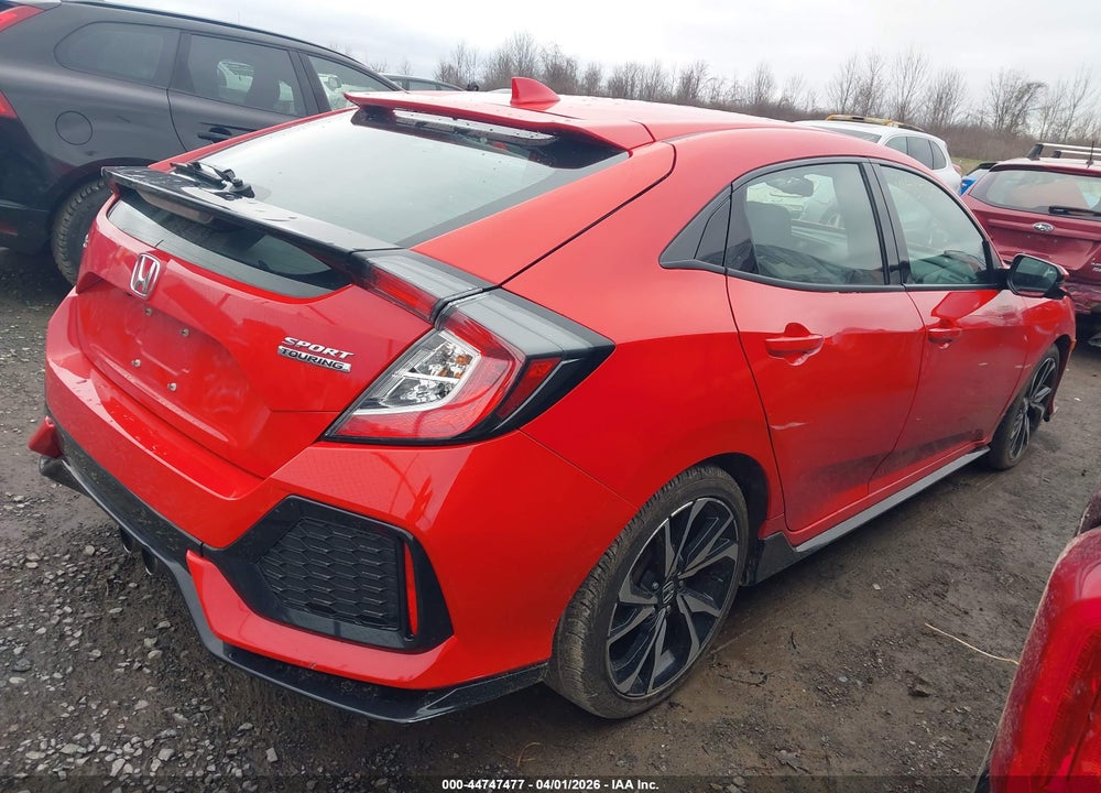 2019 HONDA CIVIC SPORT TOURING VIN: SHHFK7H90KU421378