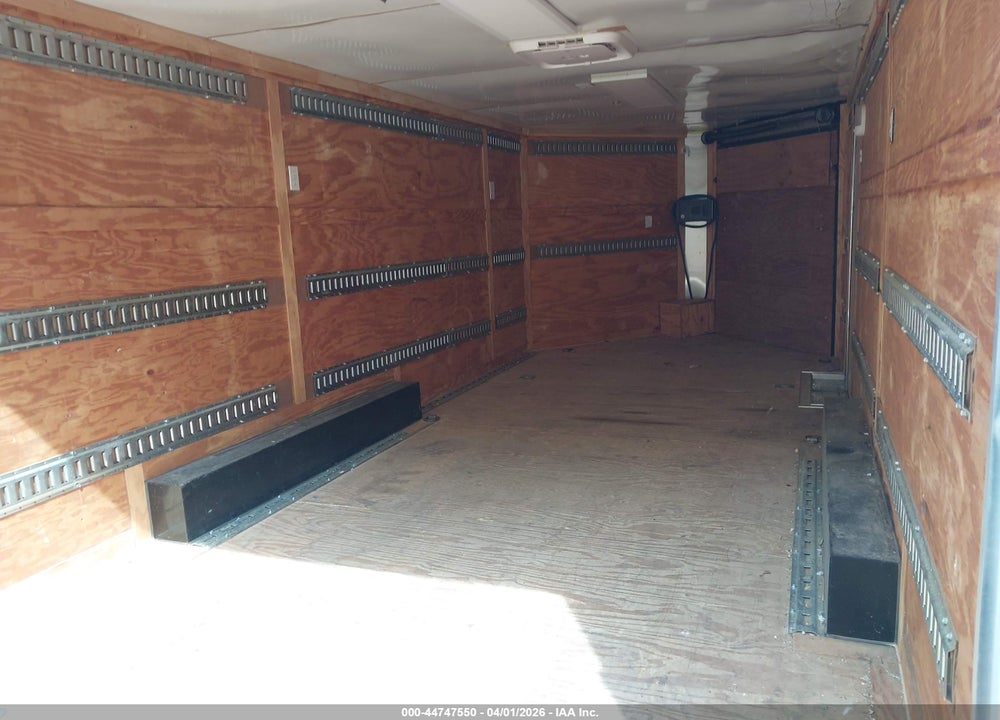 2018 ROCK SOLID CARGO ENCLOSED DUAL AXLE TRAILER VIN: 7H2BE182XJD001628