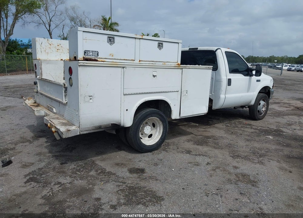 2003 FORD F-450 XL/XLT VIN: 1FDXF46P93EC43799