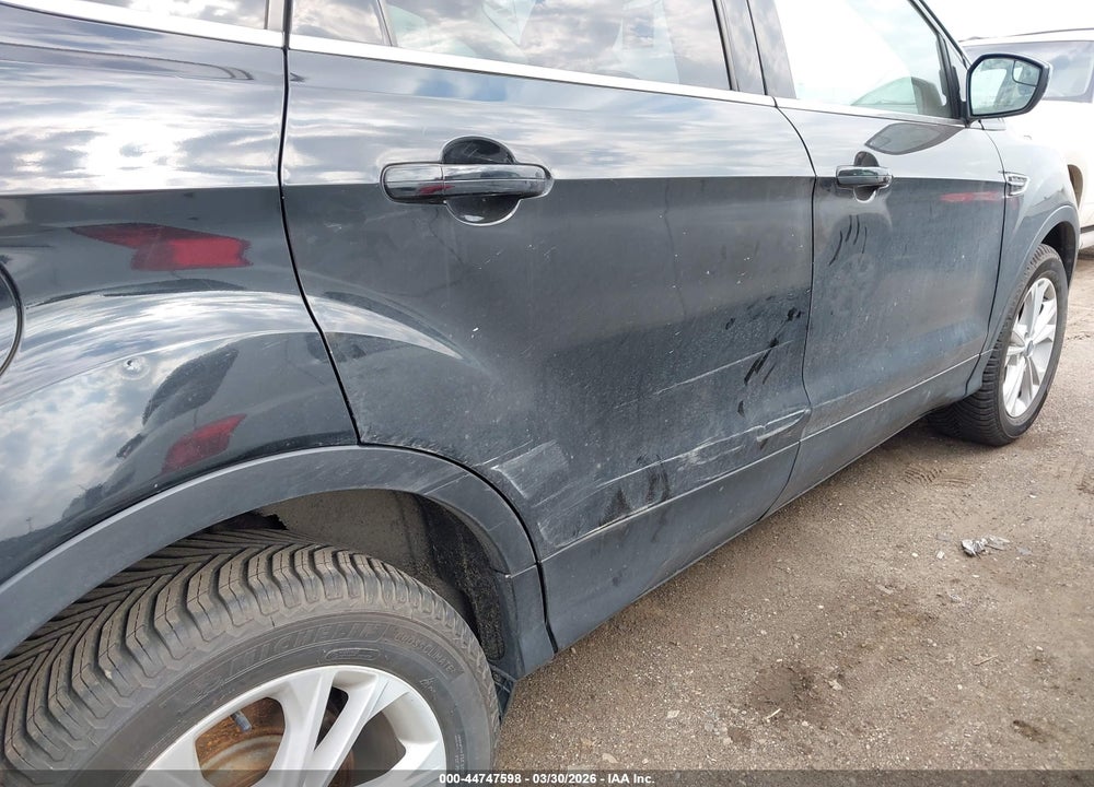 2018 FORD ESCAPE SE VIN: 1FMCU9GD3JUC11407