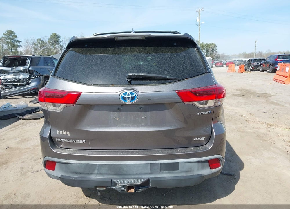 2018 TOYOTA HIGHLANDER HYBRID XLE VIN: 5TDJGRFH3JS039956