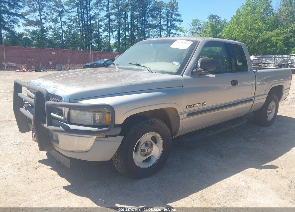2000 DODGE RAM 1500 ST VIN: 3B7HC13Y5YM233950