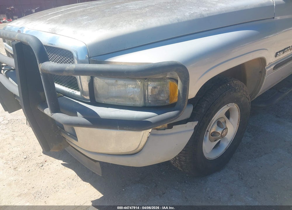 2000 DODGE RAM 1500 ST VIN: 3B7HC13Y5YM233950
