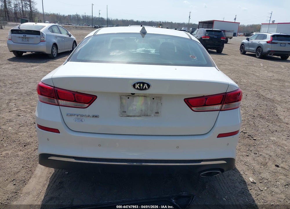 2020 KIA OPTIMA LX VIN: 5XXGT4L39LG397682