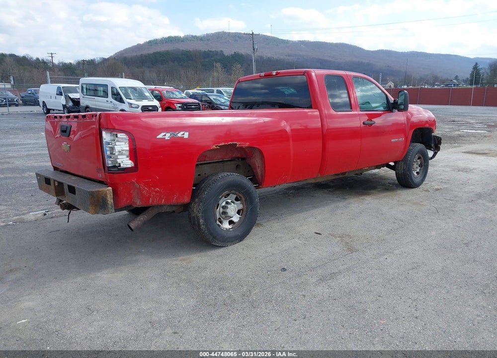 2008 CHEVROLET SILVERADO 3500HD WORK TRUCK VIN: 1GCHK39K08E113206