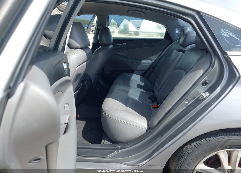 2013 HYUNDAI SONATA GLS VIN: 5NPEB4AC8DH756815
