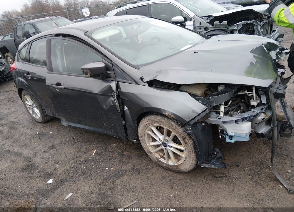 2018 FORD FOCUS SE VIN: 1FADP3K26JL298394