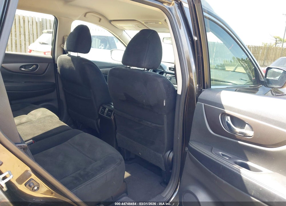 2014 NISSAN ROGUE SV VIN: 5N1AT2MKXEC809638