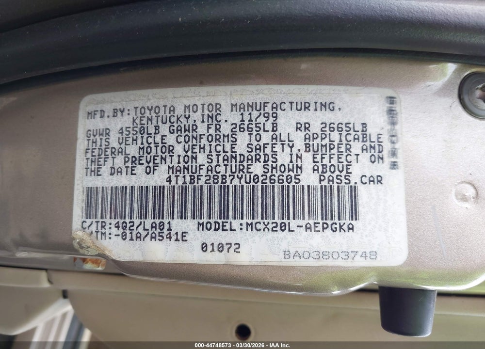 2000 TOYOTA AVALON XLS VIN: 4T1BF28B7YU026605