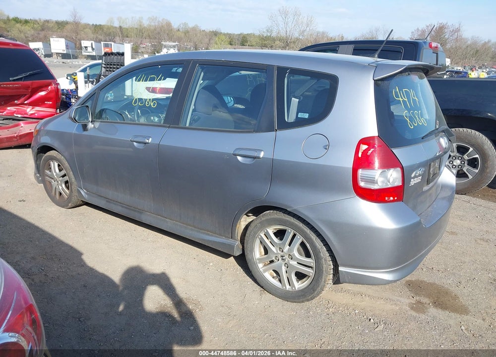 2008 HONDA FIT SPORT VIN: JHMGD38628S053021