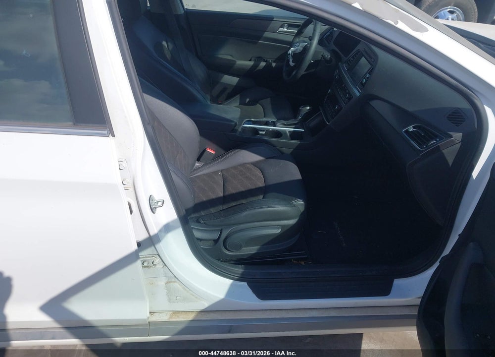 2016 HYUNDAI SONATA SPORT VIN: 5NPE34AF9GH334094