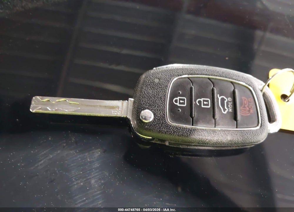 2017 HYUNDAI TUCSON SE VIN: KM8J23A47HU313368