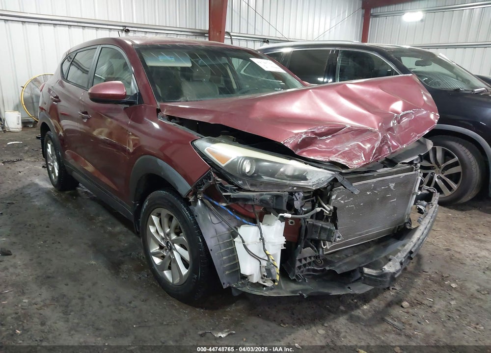 2017 HYUNDAI TUCSON SE VIN: KM8J23A47HU313368