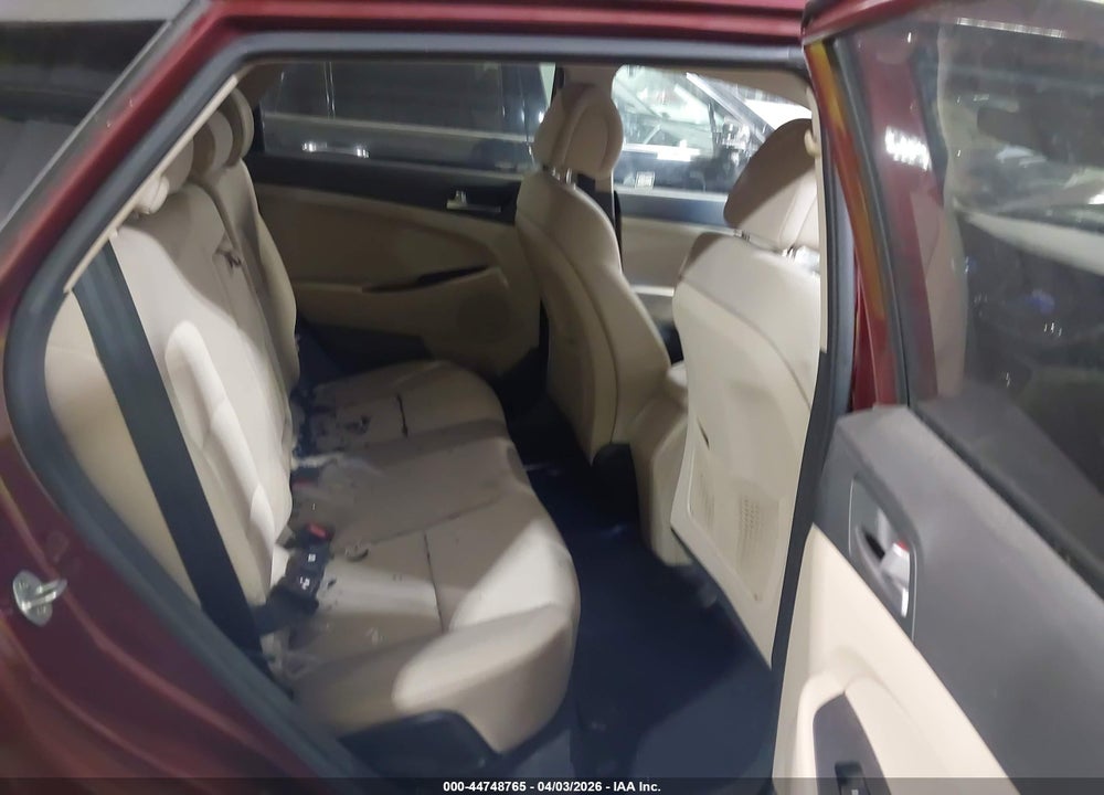 2017 HYUNDAI TUCSON SE VIN: KM8J23A47HU313368