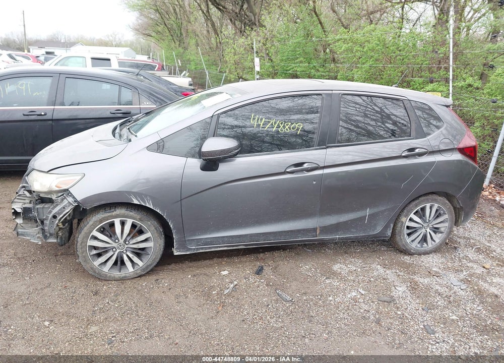 2017 HONDA FIT EX-L VIN: JHMGK5H80HS000417