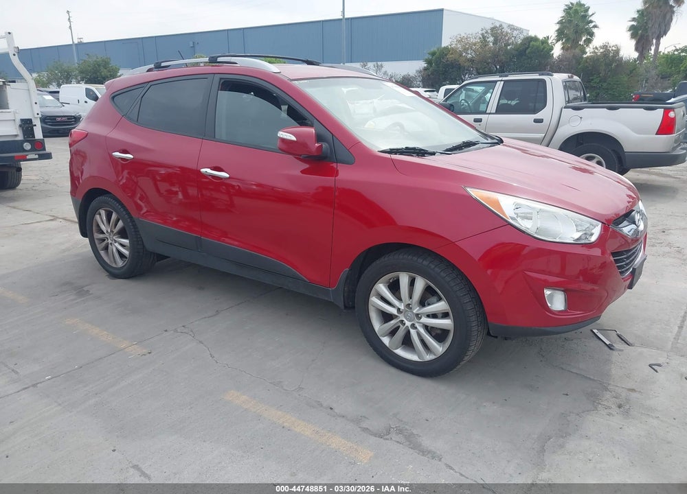 2013 HYUNDAI TUCSON LIMITED VIN: KM8JU3AC6DU671072