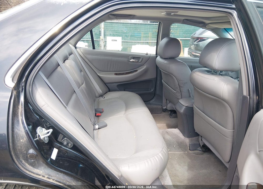 2001 HONDA ACCORD 3.0 EX VIN: 1HGCG165X1A014082
