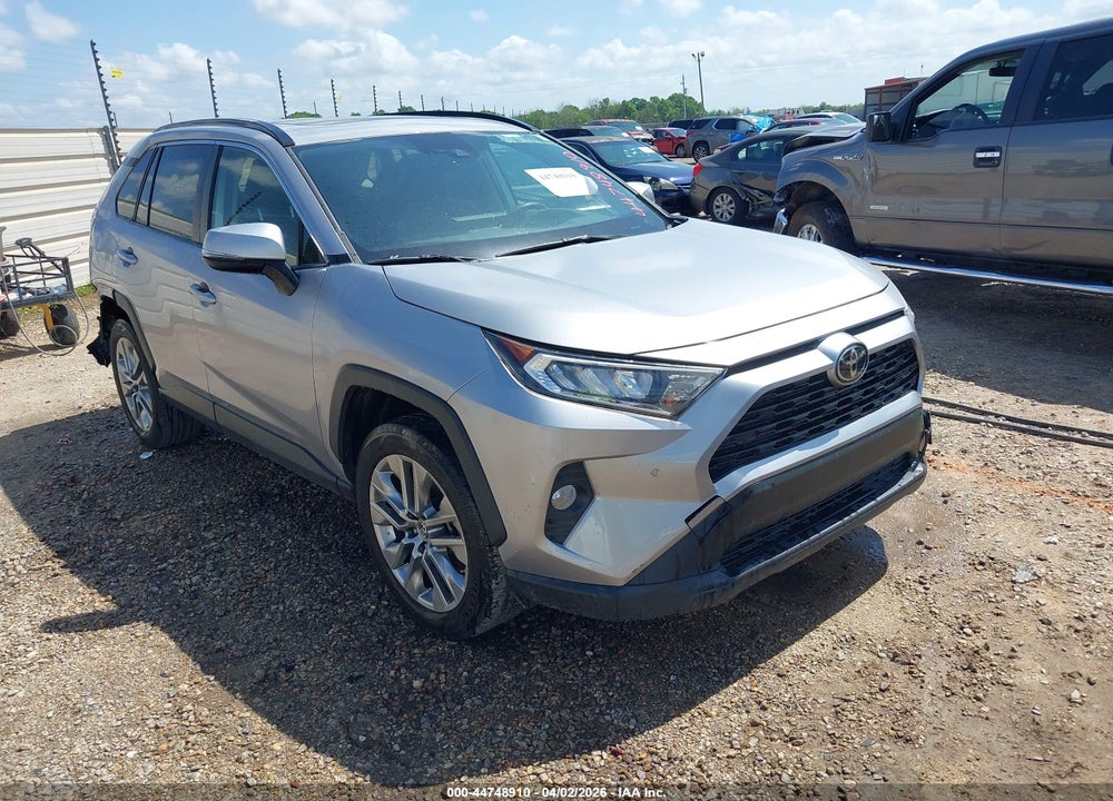 2019 TOYOTA RAV4 XLE PREMIUM VIN: JTMC1RFV9KD510974