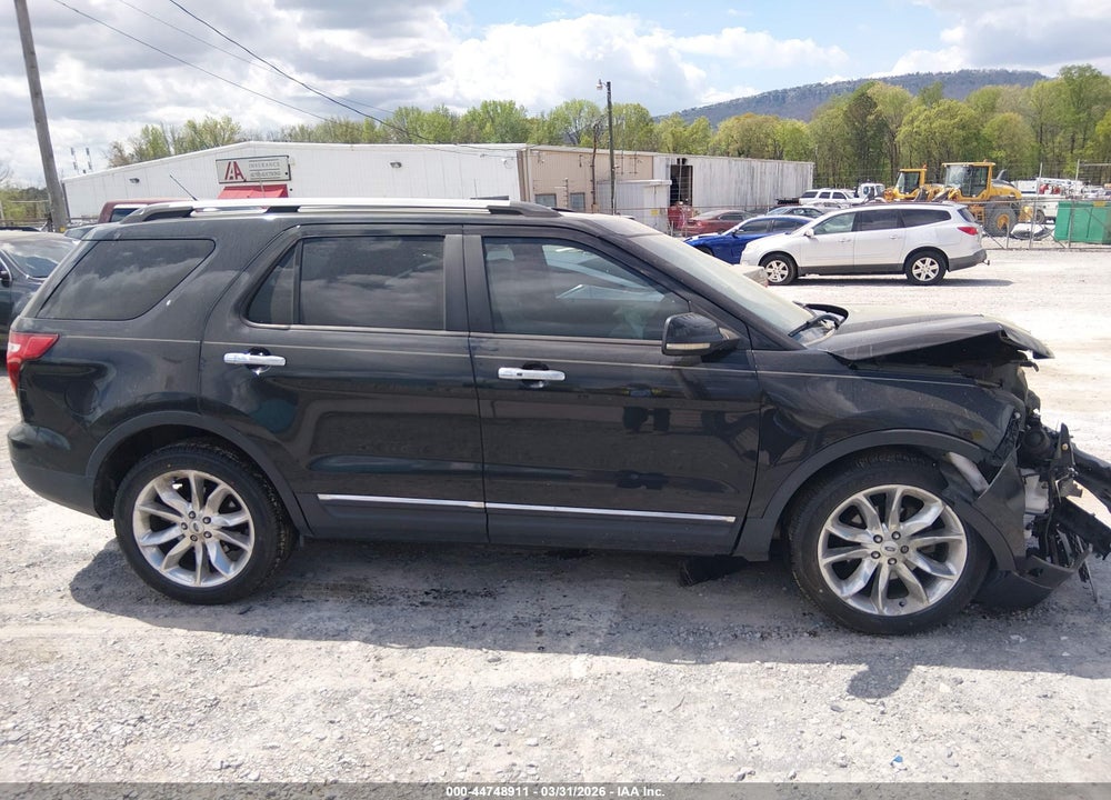 2013 FORD EXPLORER L VIN: 1FM5K8F87DGA96892