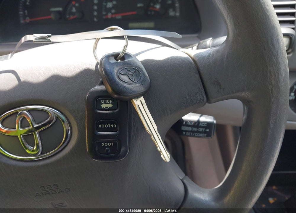 2004 TOYOTA CAMRY LE V6 VIN: 4T1BF32K84U066832