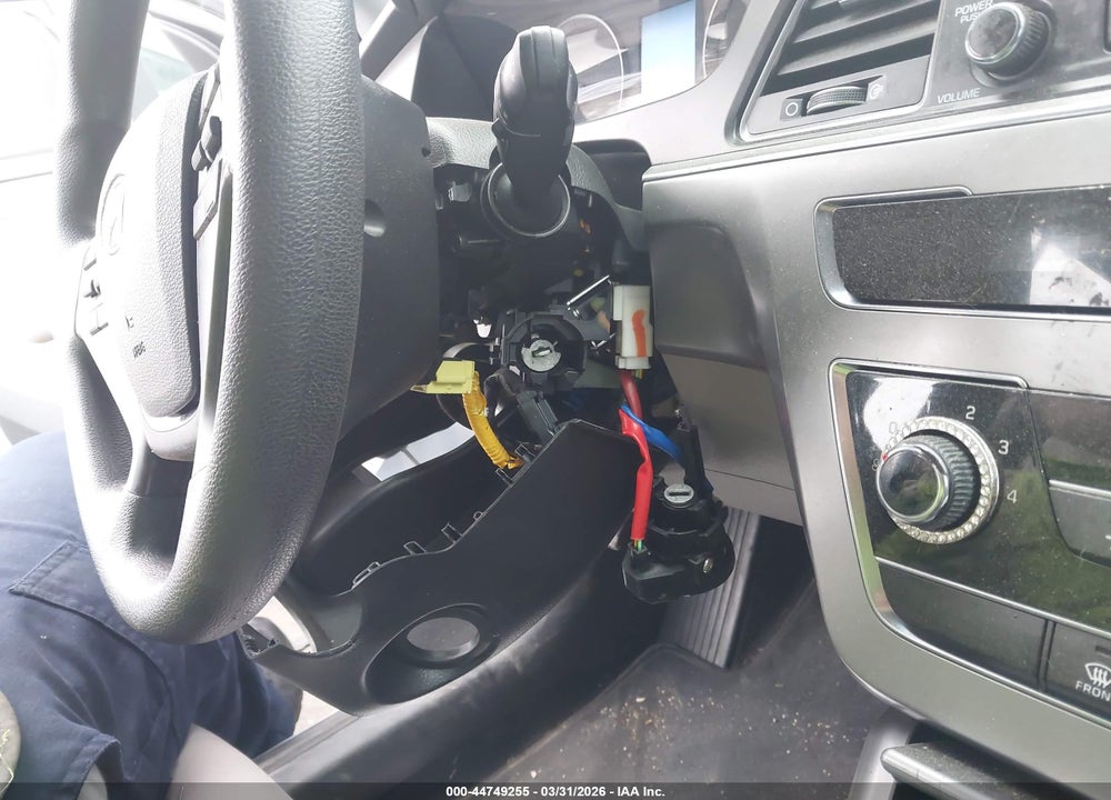 2015 HYUNDAI SONATA SE VIN: 5NPE24AFXFH180772