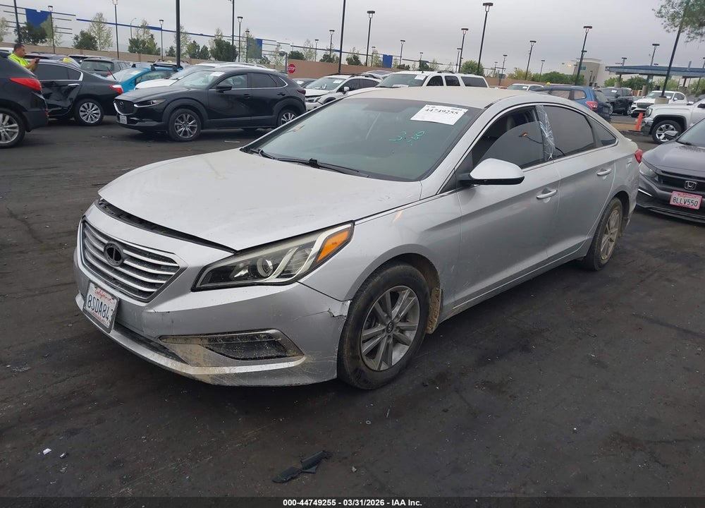 2015 HYUNDAI SONATA SE VIN: 5NPE24AFXFH180772