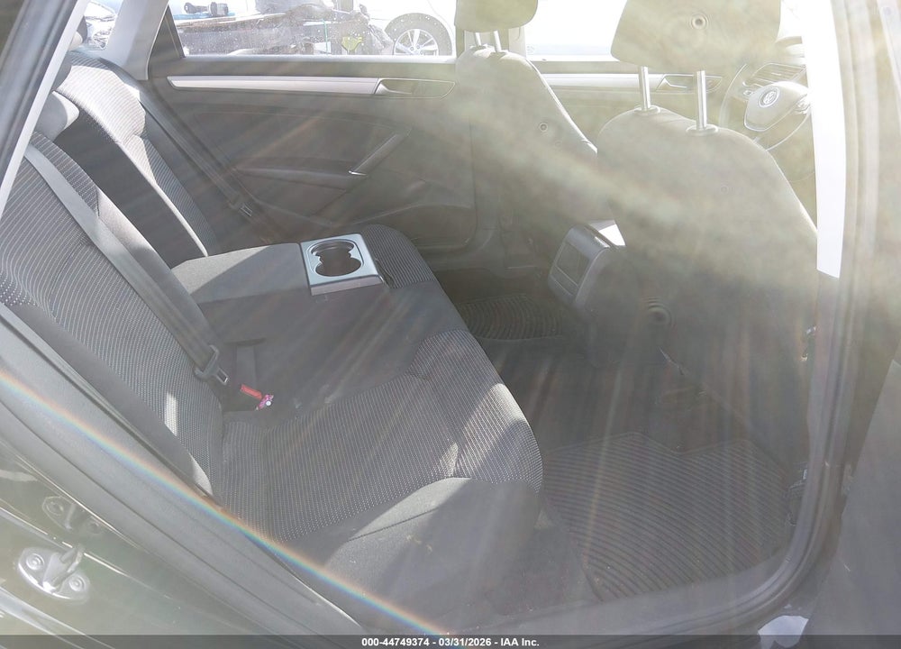 2017 VOLKSWAGEN PASSAT 1.8T S VIN: 1VWAT7A37HC034442