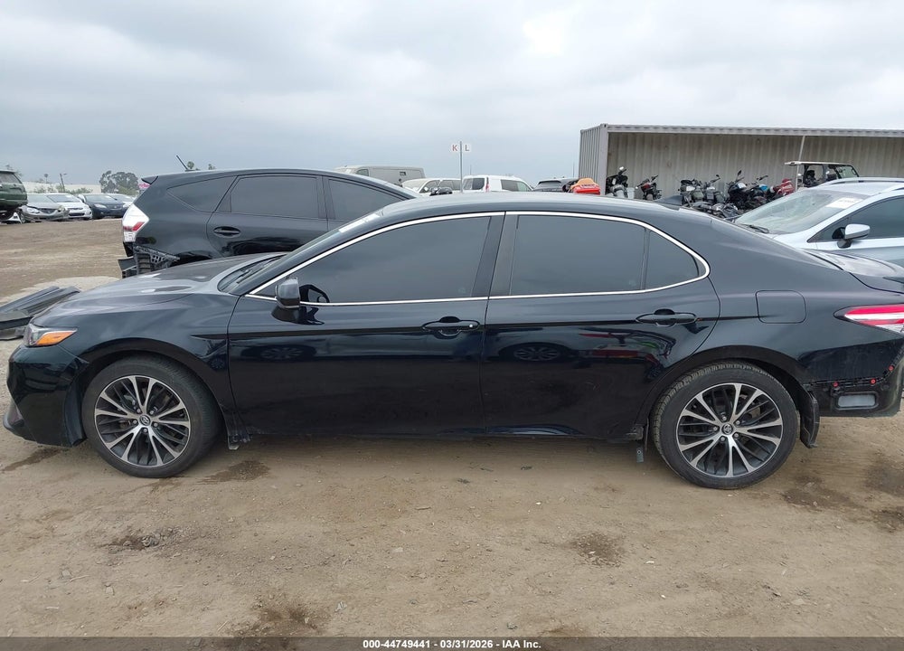 2020 TOYOTA CAMRY SE VIN: 4T1G11AK6LU344796