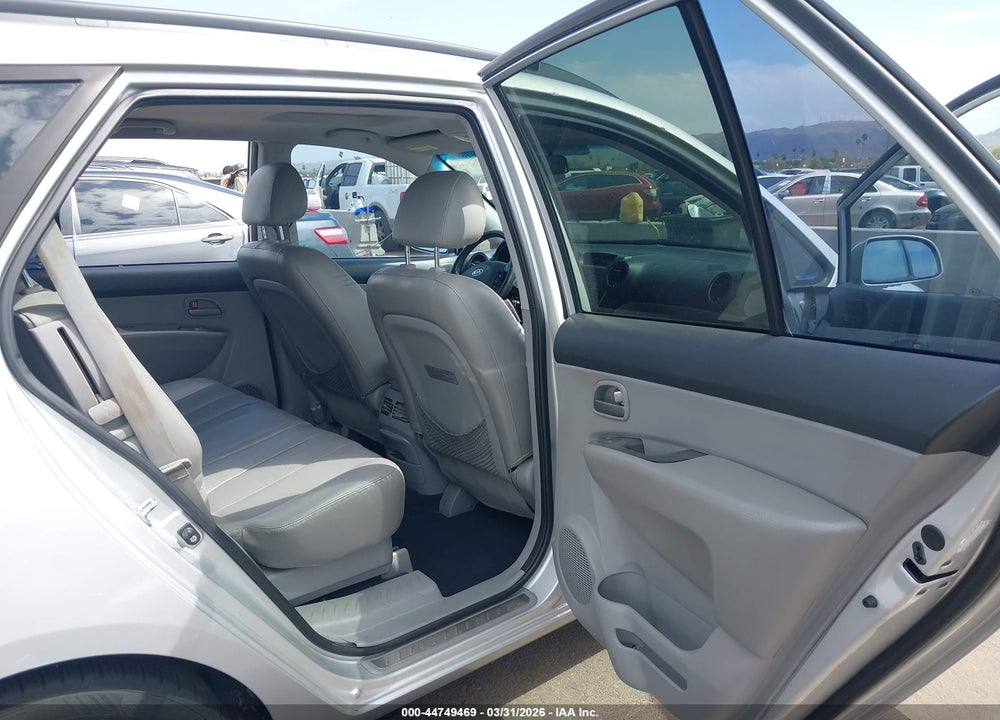 2008 KIA RONDO EX V6 VIN: KNAFG526787165967