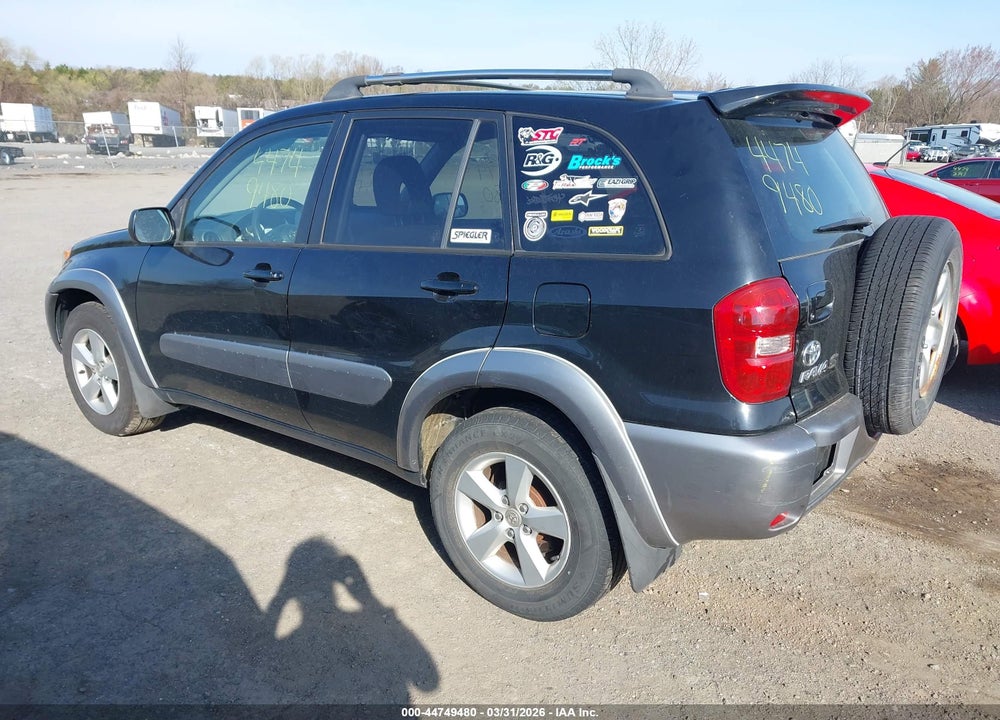 2005 TOYOTA RAV4 VIN: JTEGD20V450057752
