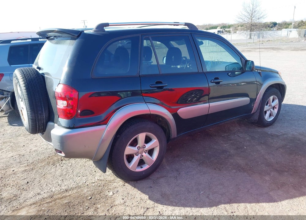 2005 TOYOTA RAV4 VIN: JTEGD20V450057752