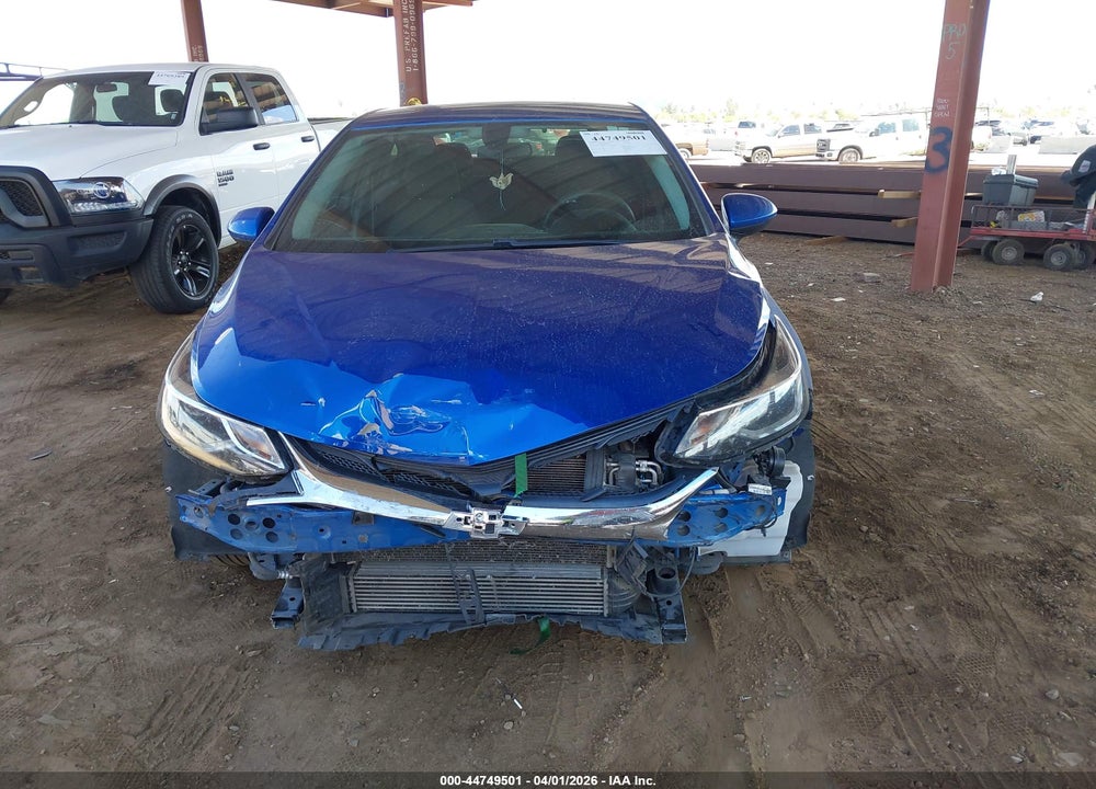 2019 CHEVROLET CRUZE LT VIN: 1G1BE5SM3K7138027