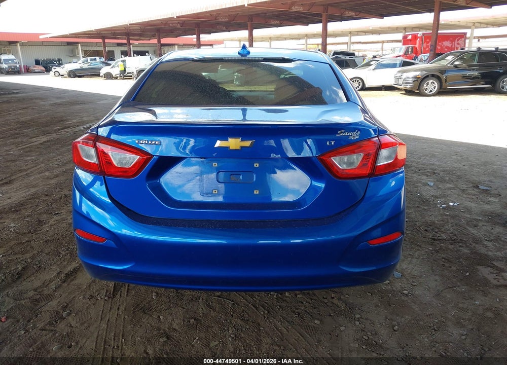 2019 CHEVROLET CRUZE LT VIN: 1G1BE5SM3K7138027