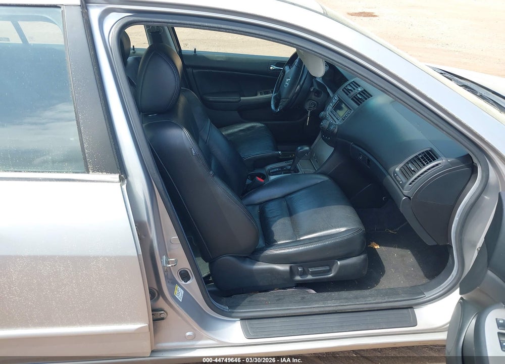 2006 HONDA ACCORD 3.0 EX VIN: 1HGCM66526A059577