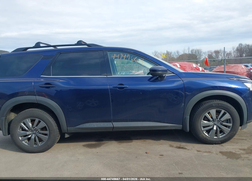 2022 NISSAN PATHFINDER SV 4WD VIN: 5N1DR3BC8NC260308