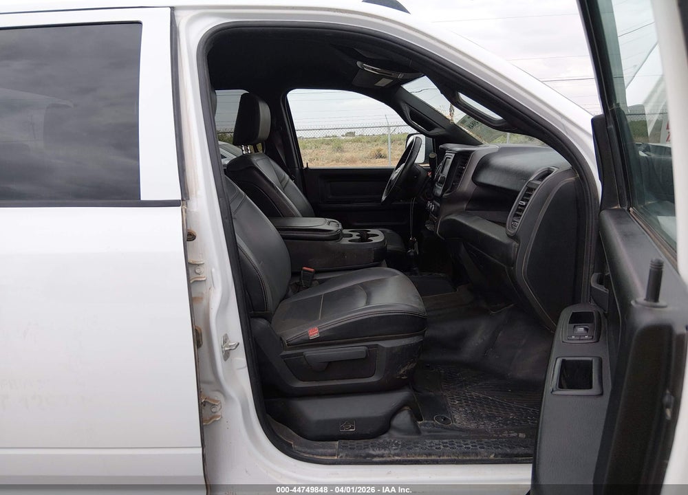 2022 RAM 2500 TRADESMAN  4X4 8' BOX VIN: 3C6UR5HL3NG193838