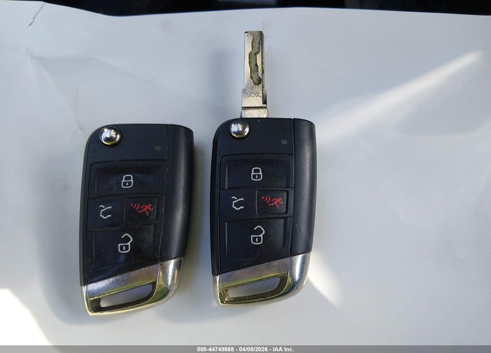 2015 VOLKSWAGEN GOLF GTI 2.0T AUTOBAHN 4-DOOR VIN: 3VW4T7AU3FM030793